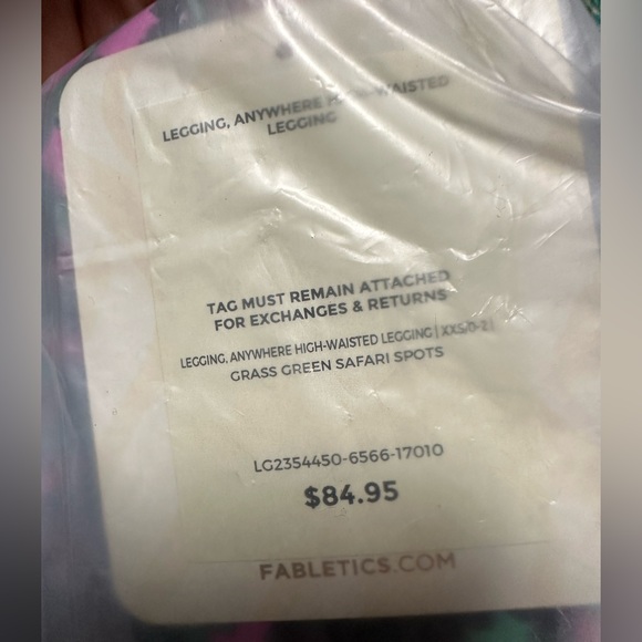 New Fabletics Anywhere High Waisted Leggings Safari - Picture 5 of 9